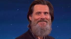 我很遗憾地宣布Jim Carrey的胡子不再是