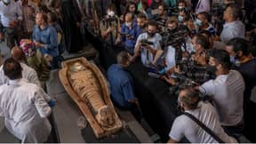 在2500年里，超过了100多次出土的埃及棺材