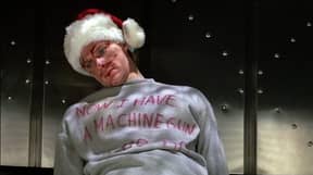 根据20世纪福克斯的预告片，《虎胆龙威》正式成为一部圣诞电影