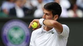Novak Djokovic解释了为什么他在Wimbledon获得后他吃草