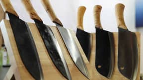 Asda由于刺破数量上升，从销售中取出厨房刀具