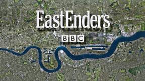 Eastenders击败了加冕街以投票最受欢迎的英国肥皂