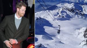 人们估计皇家员工正在为哈利的雄鹿做瑞士滑雪胜地