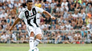 克里斯蒂亚诺·罗纳尔多（Cristiano Ronaldo）只花了八分钟才得分他的第一个尤文图斯进球