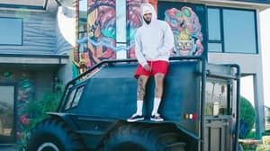 Chris Brown说Kanye West向他提供了一辆巨大的卡车