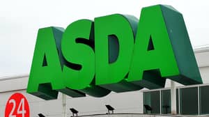 Asda与Greggs柜台成为英国的第一个超市