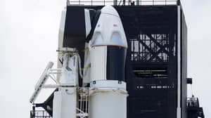 埃隆·马斯克的SpaceX火箭今晚将在英国上空可见