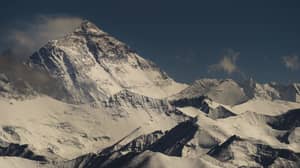 惊人的珠穆朗玛峰自拍照击落的平整者