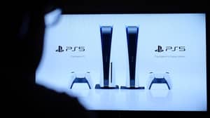 人们在线销售PlayStation 5S，高达1,500英镑