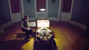 LSD，CIA掩盖和可疑死亡：新的Netflix展示“艾姆伍德”都有全部
