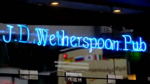 Wetherspoon公司证实50家酒吧的66名员工冠状病毒检测呈阳性
