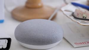 谷歌老板表示客人应该在进入房屋之前了解语音激活的智能设备