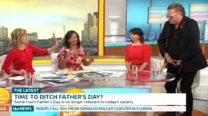 Fathers4Justice Campaigner鞭打他的“球”在国家电视上生活