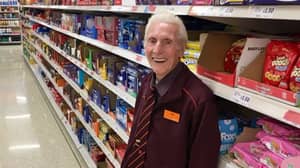 英国最古老的店员reg支撑在Sainsbury的工作之后94岁以上