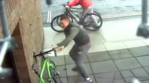 骑自行车的人几乎在几秒钟内偷了他的自行车，让它无人看管