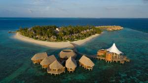 马尔代夫一家度假胜地推出了奢华的海边“工作场所”