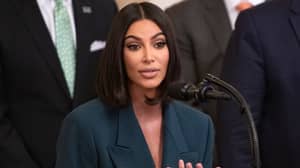 Kim Kardashian通过Forbes剥离了亿万富翁状态