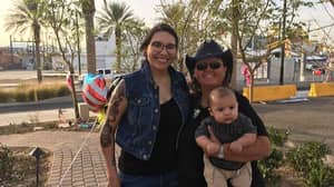英雄巴士司机遇到了她在拉斯维加斯射击期间保存的女人和婴儿