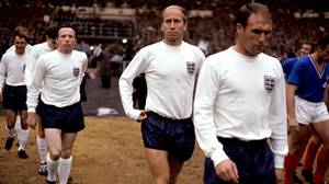 英格兰世界杯获胜者Sir Bobby Charlton已被诊断出患有痴呆症