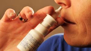夏季可以提供防止Covid感染长达两天的鼻喷雾