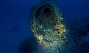失去的英国WW2潜艇神秘解决了作为内部71个尸体的船只解决