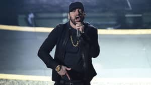 人们充满了名人对Eminem的惊喜奥斯卡表演的反应