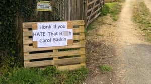 夫妻如果你讨厌B *** H Carole Baskin标志'，则被迫取消'Hubk'