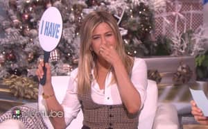 Jennifer Aniston在“Ellen”上的飞行人员承认英里 - 高三人组
