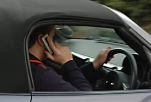 由于“阻止”技术，手机可能会“停止在汽车”