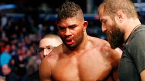 UFC战斗机alistair overeem在淘汰损失中遭受了可怕的唇伤