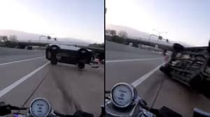 摩托车手派出可怕的SUV撞车飞行，险些逃脱了严重的伤害