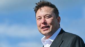 农村英国用户测试Elon Musk的Starlink享受'惊人'宽带