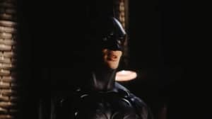 西里安·墨菲（Cillian Murphy）的屏幕在整个蝙蝠侠中测试了蝙蝠侠