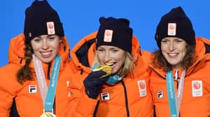 荷兰人在冬奥会上用国旗恶搞唐纳德·特朗普