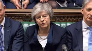 英国议会否决脱欧协议，特蕾莎·梅遭遇惨败