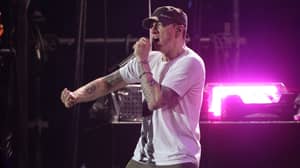 Eminem追踪'城堡'和'Arose'揭示了Rapper的吸毒成瘾的深度