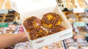 Krispy Kreme与Crunchie合作的终极甜甜圈