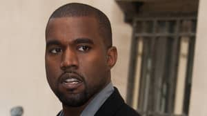 Kanye West最新的Yeezy鞋在一分钟内销售