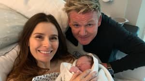 Gordon Ramsay和妻子Tana欢迎第五个孩子