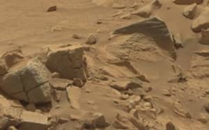 这段视频是“明确的证据”，在火星上有外星人