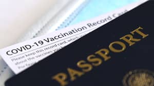 一个国家开始请求停止斯科特莫里森带来Covid-19疫苗护照