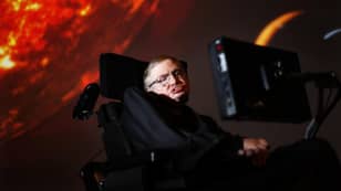 斯蒂芬·霍金（Stephen Hawking）死亡，年龄76岁