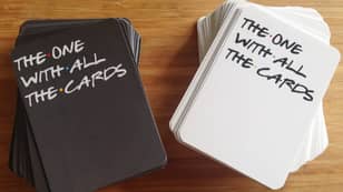这款“朋友”纸牌游戏将是您的新喜爱
