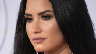 黛咪·洛瓦托（Demi Lovato）拍摄了他们的第一个性爱场面