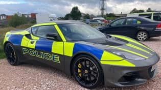 英国警方公布新的时速186英里的跑车