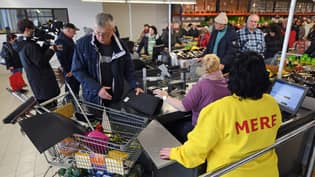 俄罗斯超市比aldi和lidl'更便宜，在英国开放
