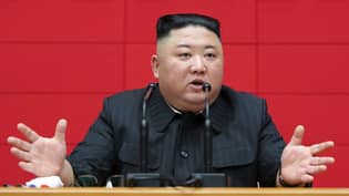 Kim Jong-联合国'有人射击非法销售音乐和电影'