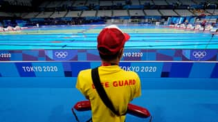 奥运游泳者的救生员解释了为什么工作不是毫无意义的