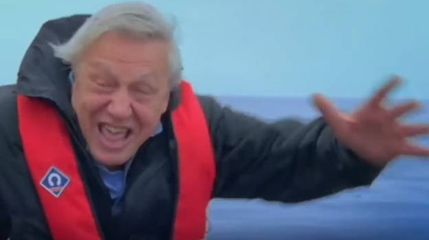 David Attenborough在95秒内令人惊讶的95岁