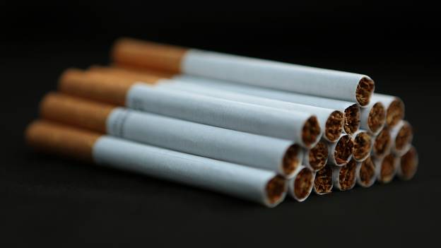 分析师表示，吸烟可能会在一代人中消失